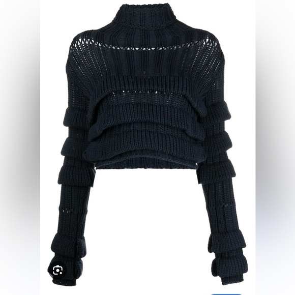 Quira Cropped Sweater - Picture 4 of 11